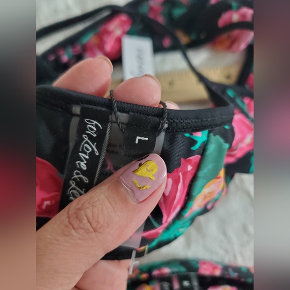 NWT for love and lemons rose water floral bikini - Picture 4 of 4